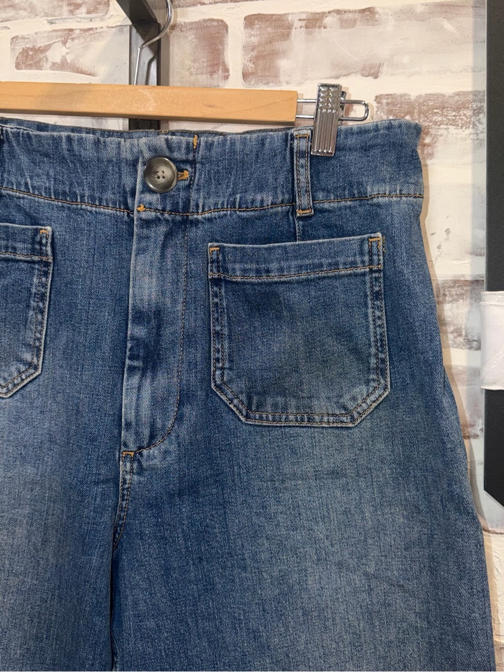 Pilcro Wide-Leg the skipper Relaxed Blue Denim Jeans - Picture 2 of 9